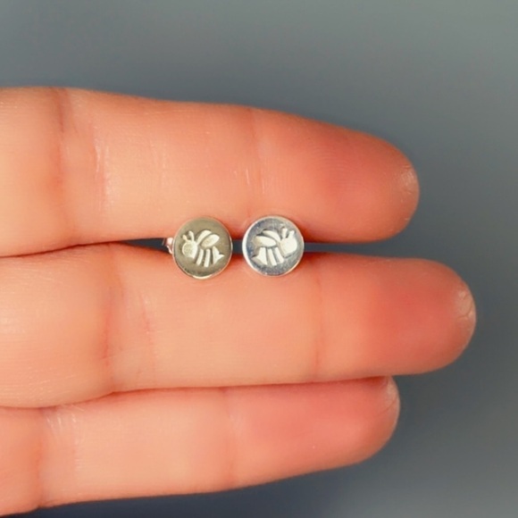 Sterling Silver Round Embossed Bee Earrings - Picture 8 of 8